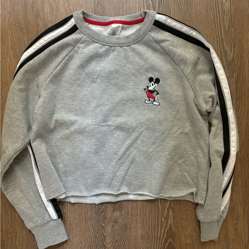 Disney Store Mickey Mouse Sweatshirt Size Medium